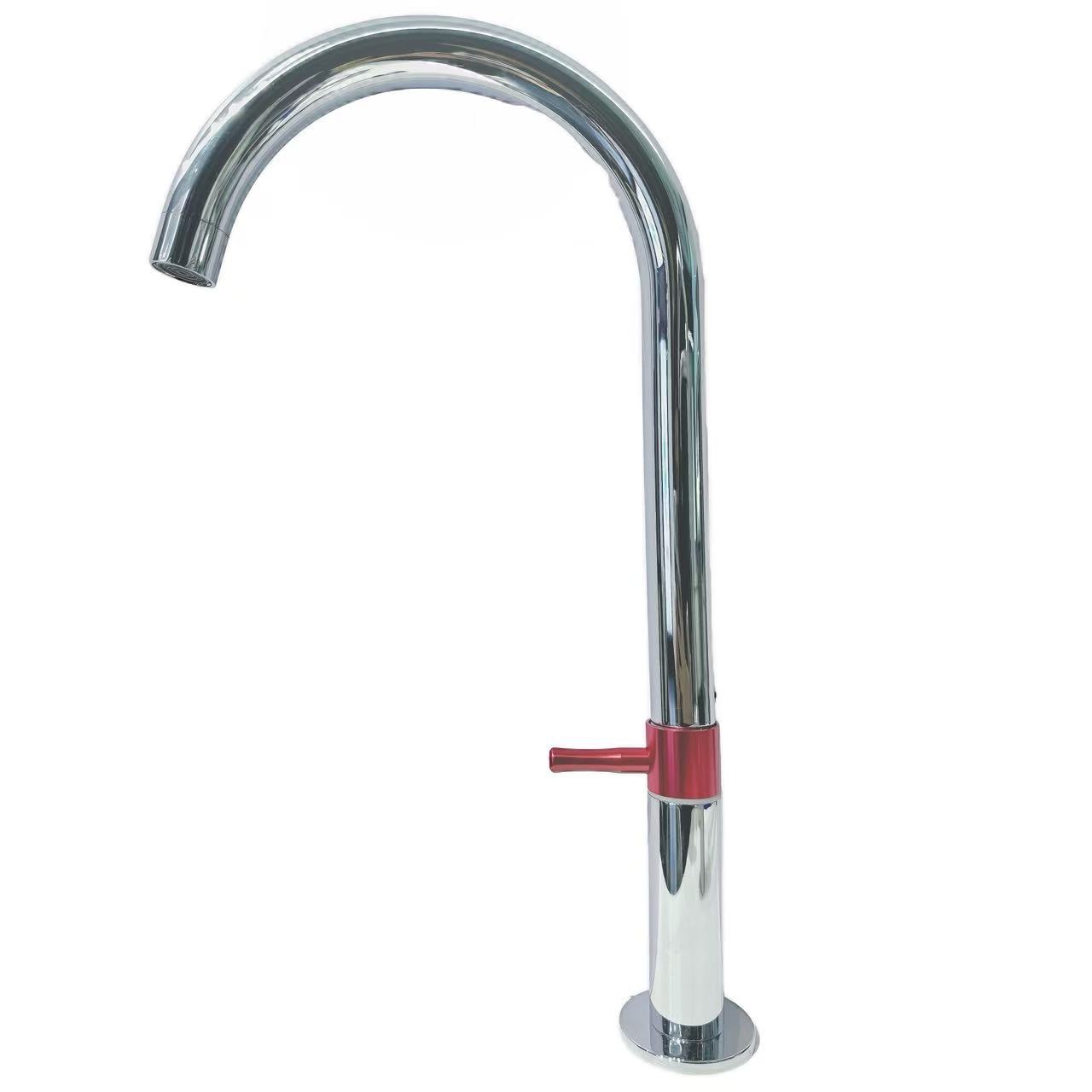 Rubinetto per lavabo da cucina à collu d'ogne à arcu altu brillanti